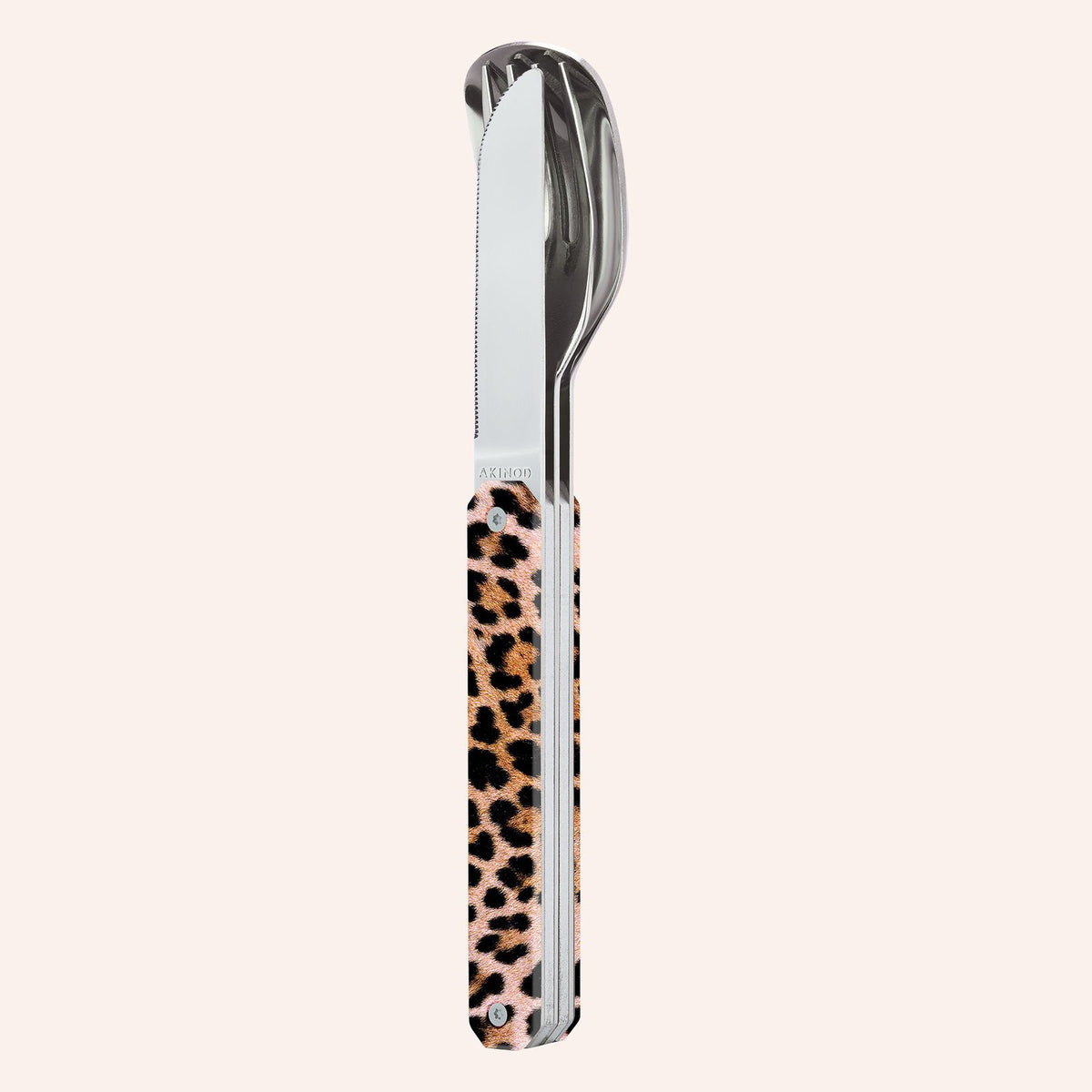 Utensils 12:34, Leopard